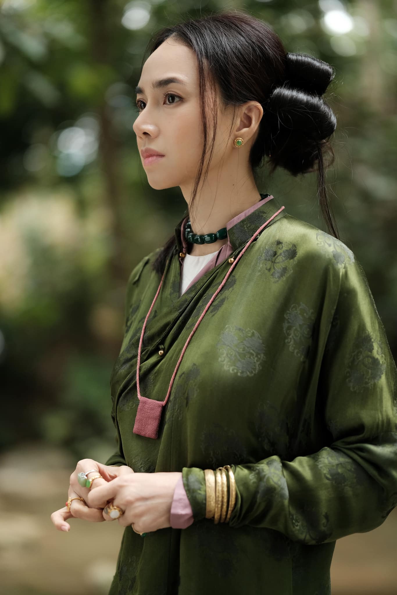 Nữ nghệ sĩ sống bên chồng nổi tiếng trong biệt thự như khách sạn 5 sao ở Thủ Đức, 41 tuổi đẹp như 20- Ảnh 2. Nữ nghệ sĩ sống bên chồng nổi tiếng trong biệt thự như khách sạn 5 sao ở Thủ Đức, 41 tuổi đẹp như 20- Ảnh 2.