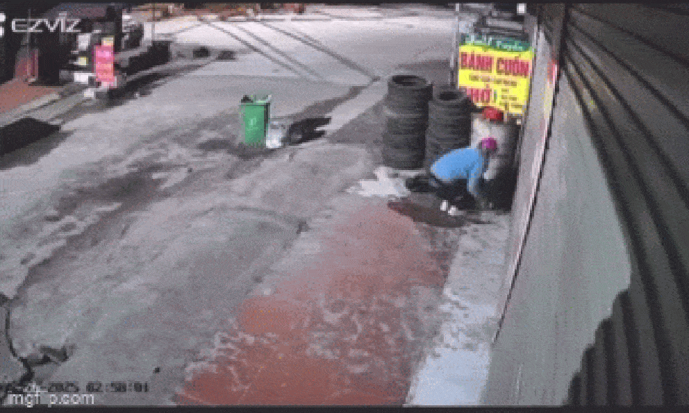 Bắt được Nguyễn Văn Thụ, kẻ phóng hỏa thiêu rụi 4 căn nhà, gây thiệt hại 13 tỷ đồng- Ảnh 2.