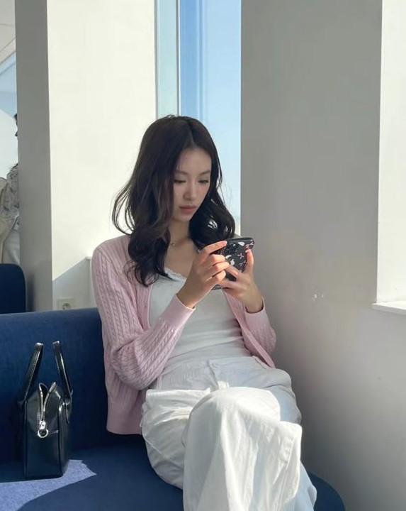Lương 13 triệu, chi 6 triệu thuê nhà: Không tiết kiệm được mấy vẫn thấy ok!- Ảnh 2. Lương 13 triệu, chi 6 triệu thuê nhà: Không tiết kiệm được mấy vẫn thấy ok!- Ảnh 2.