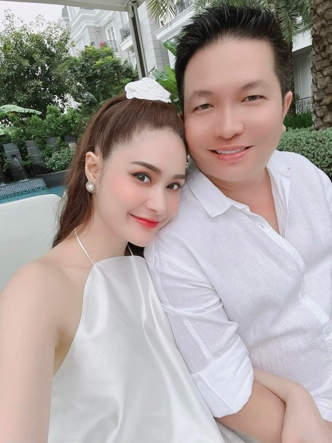 Những CÚ NỔ từ Đoàn Di Băng- Ảnh 1. Những CÚ NỔ từ Đoàn Di Băng- Ảnh 1.