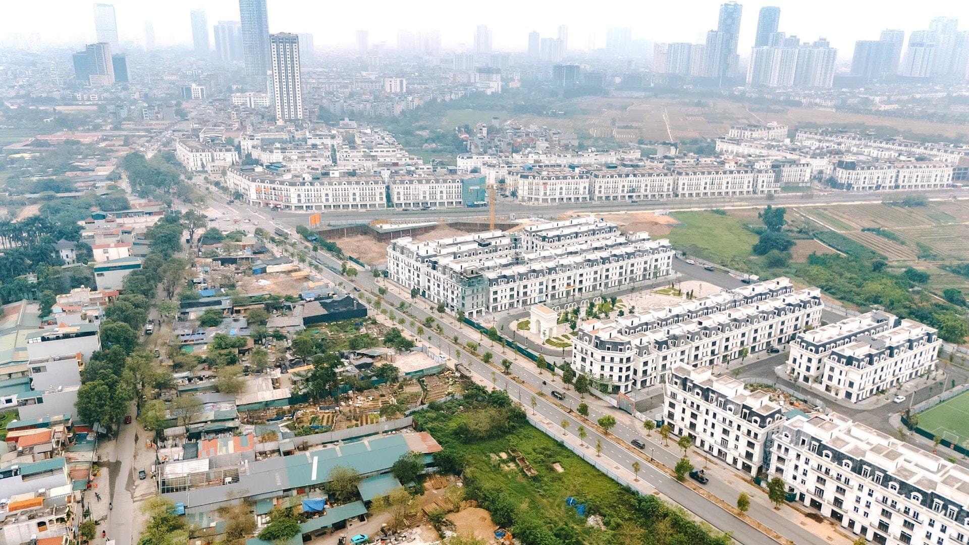 Sau thời gian lập đỉnh, giá chung cư Hà Nội hiện nay thế nào?- Ảnh 1. Sau thời gian lập đỉnh, giá chung cư Hà Nội hiện nay thế nào?- Ảnh 1.