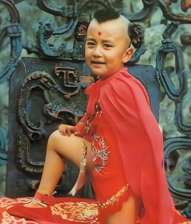 “Hồng Hài Nhi kinh điển nhất” lắc mình thành tiến sĩ công nghệ gia tài bạc tỷ- Ảnh 1. “Hồng Hài Nhi kinh điển nhất” lắc mình thành tiến sĩ công nghệ gia tài bạc tỷ- Ảnh 1.