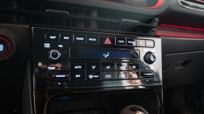 Hyundai Creta 2025 nhận cọc tại đại lý, dễ ra mắt Việt Nam tháng sau: Dáng như 'tiểu Palisade', thêm bản thể thao đấu Xforce, Yaris Cross- Ảnh 10. Hyundai Creta 2025 nhận cọc tại đại lý, dễ ra mắt Việt Nam tháng sau: Dáng như 'tiểu Palisade', thêm bản thể thao đấu Xforce, Yaris Cross- Ảnh 10.