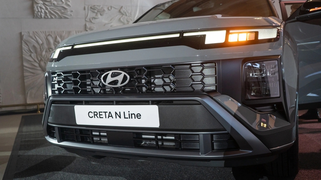 Hyundai Creta 2025 nhận cọc tại đại lý, dễ ra mắt Việt Nam tháng sau: Dáng như 'tiểu Palisade', thêm bản thể thao đấu Xforce, Yaris Cross- Ảnh 4. Hyundai Creta 2025 nhận cọc tại đại lý, dễ ra mắt Việt Nam tháng sau: Dáng như 'tiểu Palisade', thêm bản thể thao đấu Xforce, Yaris Cross- Ảnh 4.