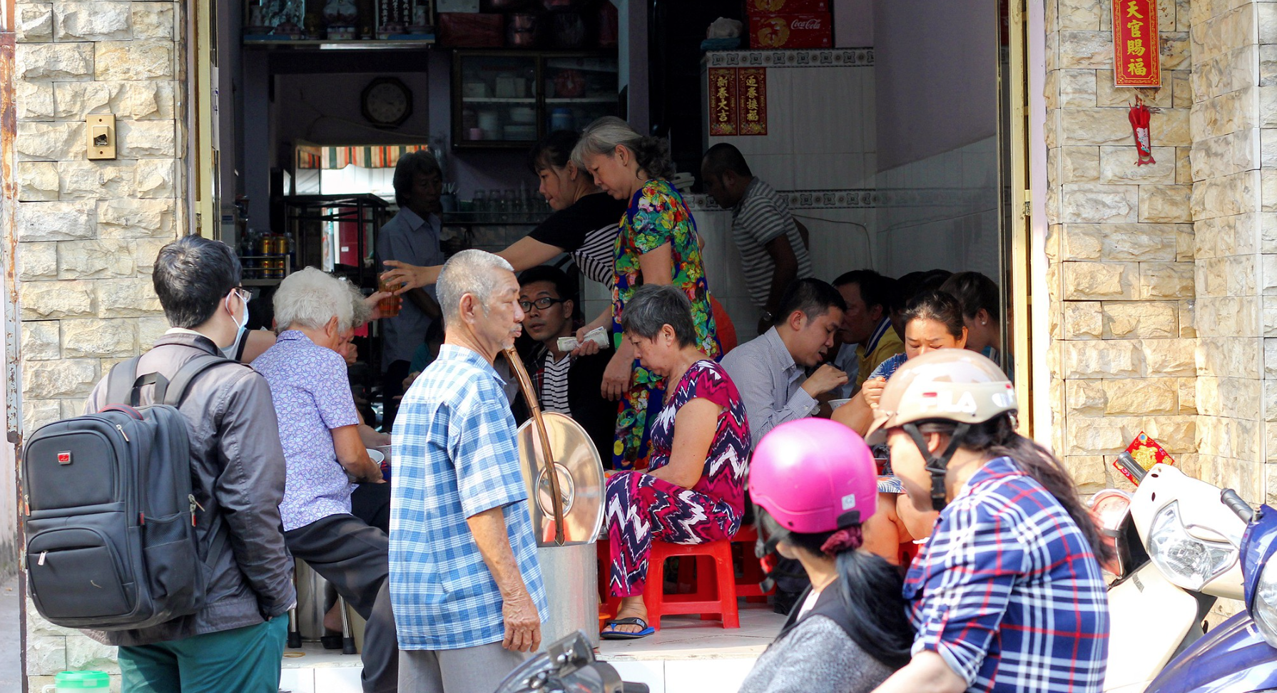 Bánh canh 1 giờ có gì mà vừa có thông tin đóng cửa đã khiến dân tình Bánh canh 1 giờ có gì mà vừa có thông tin đóng cửa đã khiến dân tình
