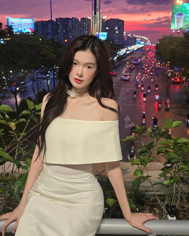 Nàng thơ nhảy cùng Soobin được dân mạng khen ‘khí chất công chúa’ là ai?- Ảnh 7. Nàng thơ nhảy cùng Soobin được dân mạng khen ‘khí chất công chúa’ là ai?- Ảnh 7.