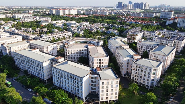 Cơ quan nhà nước được thuê nhà ở xã hội để bố trí cho cán bộ, người lao động- Ảnh 1. Cơ quan nhà nước được thuê nhà ở xã hội để bố trí cho cán bộ, người lao động- Ảnh 1.