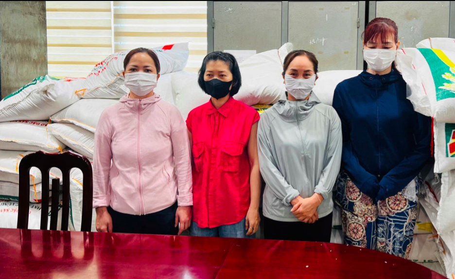 Hơn 17 tấn gạo ST25 giả bị bán ra thị trường- Ảnh 2. Hơn 17 tấn gạo ST25 giả bị bán ra thị trường- Ảnh 2.