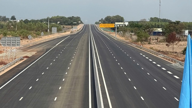 "Siêu đường" 17.800 tỷ của Việt Nam: 1 mét gần 330 triệu - phải xong trước Sân bay Long Thành- Ảnh 1. "Siêu đường" 17.800 tỷ của Việt Nam: 1 mét gần 330 triệu - phải xong trước Sân bay Long Thành- Ảnh 1.