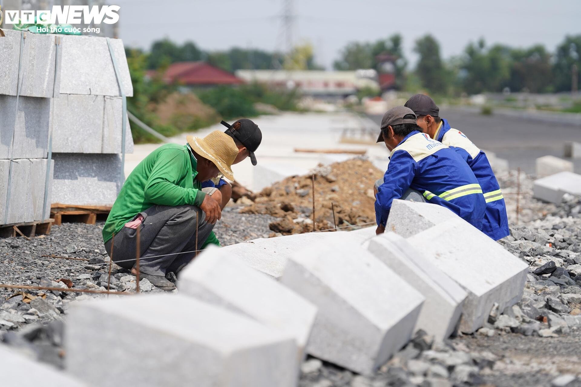 Toàn cảnh dự án trọng điểm Đồng Nai chậm tiến độ do vướng mắc tái định cư- Ảnh 7. Toàn cảnh dự án trọng điểm Đồng Nai chậm tiến độ do vướng mắc tái định cư- Ảnh 7.