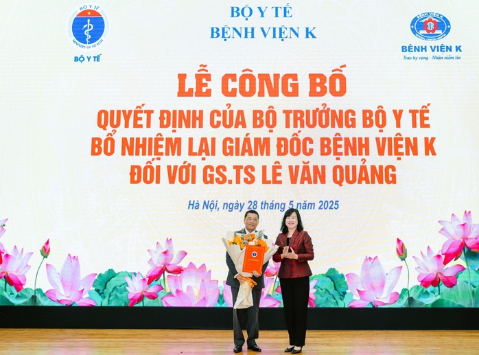 Bổ nhiệm lại giám đốc Bệnh viện K- Ảnh 1. Bổ nhiệm lại giám đốc Bệnh viện K- Ảnh 1.