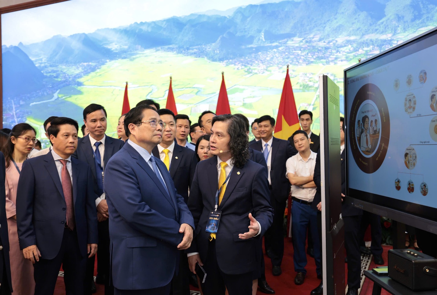 Ngân hàng Lộc Phát (LPBank) ghi dấu ấn tại sự kiện Chuyển đổi số ngành Ngân hàng 2025- Ảnh 1. Ngân hàng Lộc Phát (LPBank) ghi dấu ấn tại sự kiện Chuyển đổi số ngành Ngân hàng 2025- Ảnh 1.