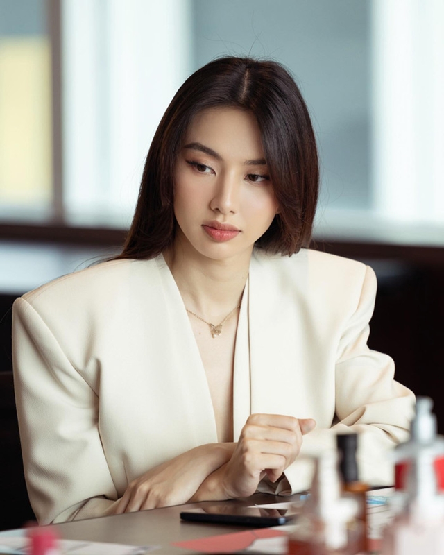 Tín hiệu đáng lo của Hoa hậu Thuỳ Tiên sau 9 ngày bị bắt tạm giam- Ảnh 5. Tín hiệu đáng lo của Hoa hậu Thuỳ Tiên sau 9 ngày bị bắt tạm giam- Ảnh 5.