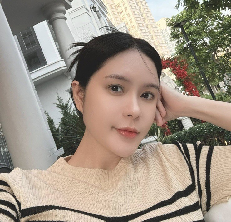 Loạt sản phẩm do Đoàn Di Băng quảng cáo bị thu hồi, hé lộ quy mô hai công ty liên quan- Ảnh 1. Loạt sản phẩm do Đoàn Di Băng quảng cáo bị thu hồi, hé lộ quy mô hai công ty liên quan- Ảnh 1.