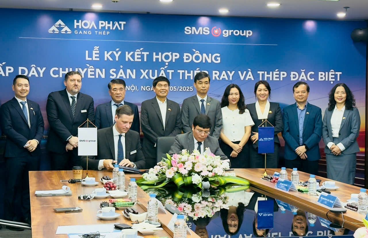 Hòa Phát bắt tay SMS Group, sẽ trở thành doanh nghiệp duy nhất ở Đông Nam Á sản xuất được thép ray cho đường sắt cao tốc- Ảnh 1. Hòa Phát bắt tay SMS Group, sẽ trở thành doanh nghiệp duy nhất ở Đông Nam Á sản xuất được thép ray cho đường sắt cao tốc- Ảnh 1.