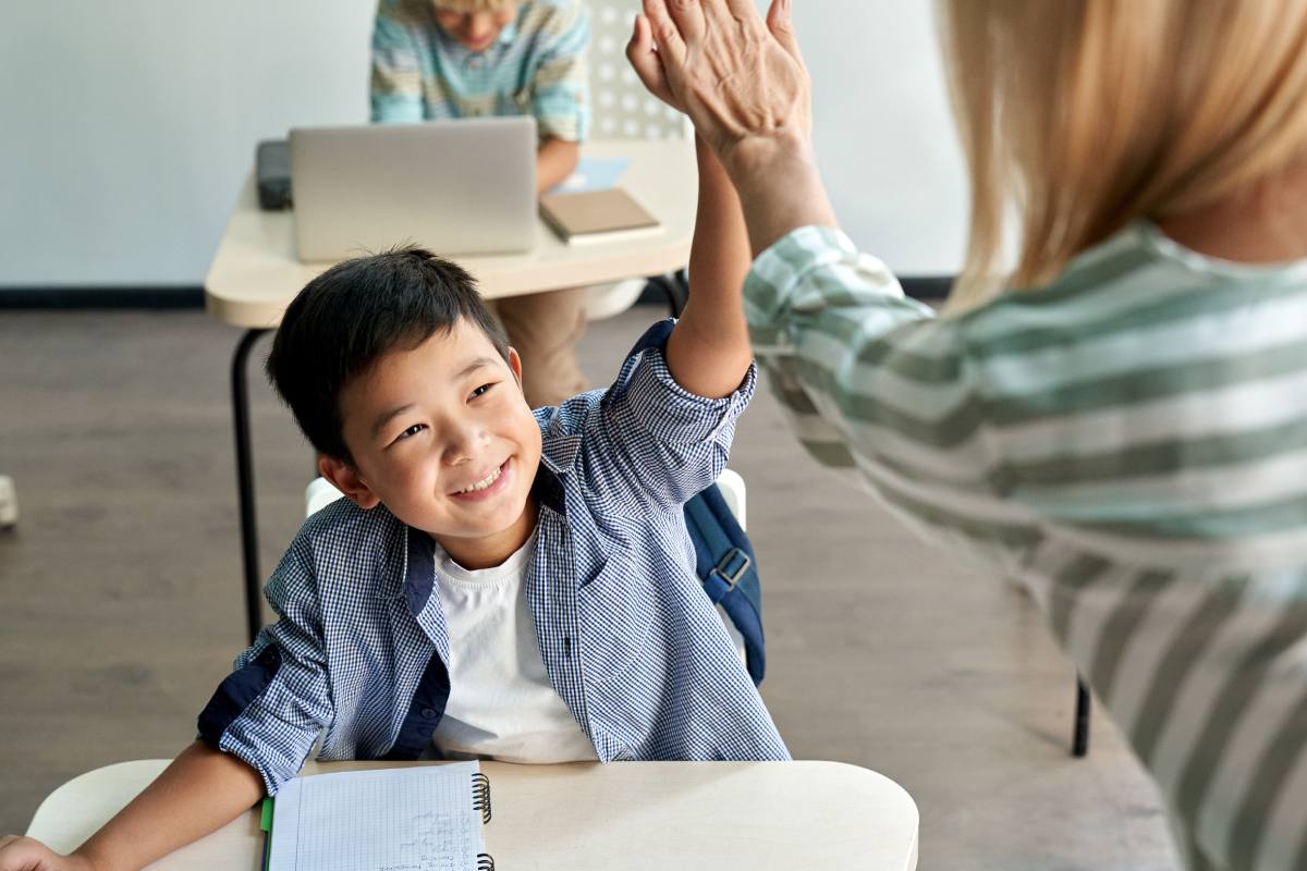 Tương lai con cái “hoá rồng hoá phượng” hay luẩn quẩn cối xay, đều phụ thuộc vào quyết định này của cha mẹ: Hãy cẩn trọng!- Ảnh 3. Tương lai con cái “hoá rồng hoá phượng” hay luẩn quẩn cối xay, đều phụ thuộc vào quyết định này của cha mẹ: Hãy cẩn trọng!- Ảnh 3.