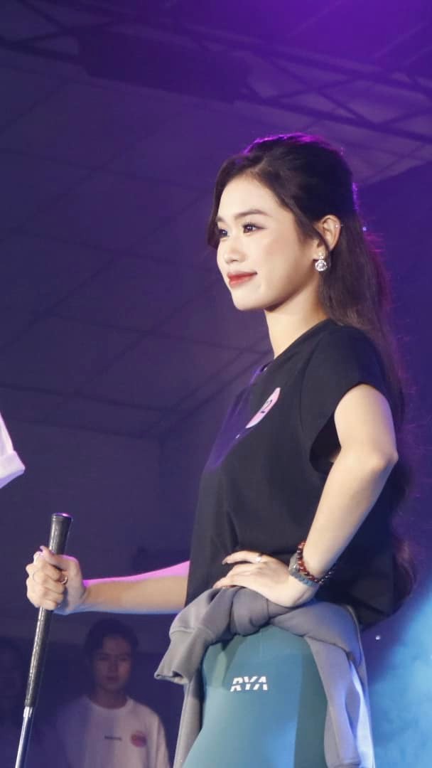 Nữ sinh ĐH Tôn Đức Thắng được tuyển chọn gắt gao để tham gia khối xe Nghi trượng tại Đại lễ 30/4- Ảnh 10. Nữ sinh ĐH Tôn Đức Thắng được tuyển chọn gắt gao để tham gia khối xe Nghi trượng tại Đại lễ 30/4- Ảnh 10.