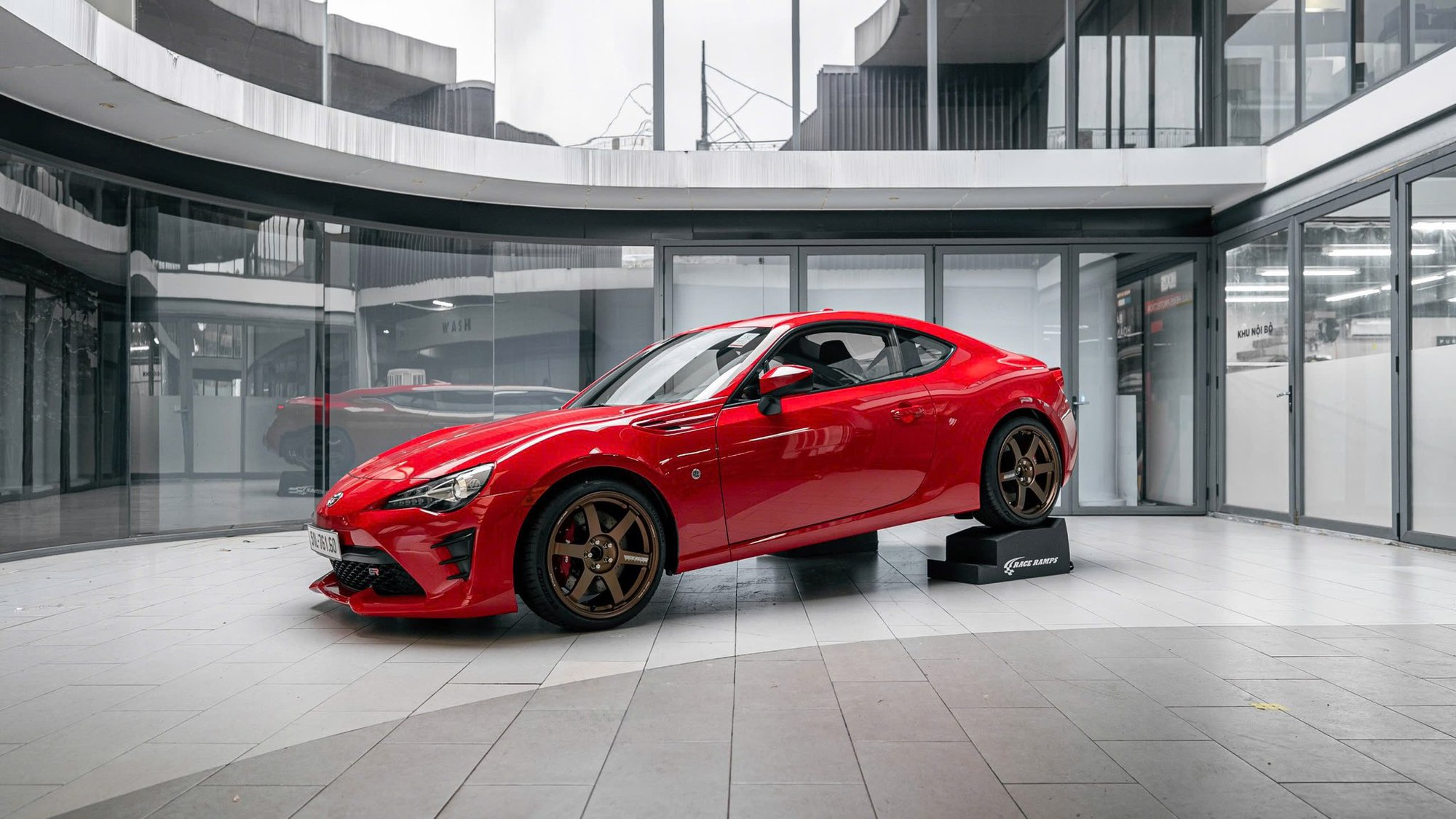 Toyota 86 số sàn lột xác sau 3 tháng về tay Cường Đô la, đến chính chủ phải công nhận: ‘Không nghĩ xe mang lại nhiều cảm giác thú vị đến vậy’- Ảnh 2. Toyota 86 số sàn lột xác sau 3 tháng về tay Cường Đô la, đến chính chủ phải công nhận: ‘Không nghĩ xe mang lại nhiều cảm giác thú vị đến vậy’- Ảnh 2.