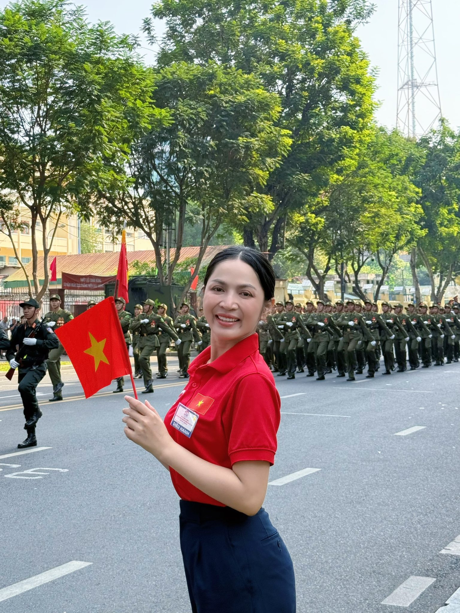 ĐỘC QUYỀN: Nguyễn Duyên Quỳnh lần đầu lên tiếng về ồn ào quanh bài hát hot nhất dịp 30/4, làm rõ mối quan hệ với Võ Hạ Trâm- Ảnh 8. ĐỘC QUYỀN: Nguyễn Duyên Quỳnh lần đầu lên tiếng về ồn ào quanh bài hát hot nhất dịp 30/4, làm rõ mối quan hệ với Võ Hạ Trâm- Ảnh 8.