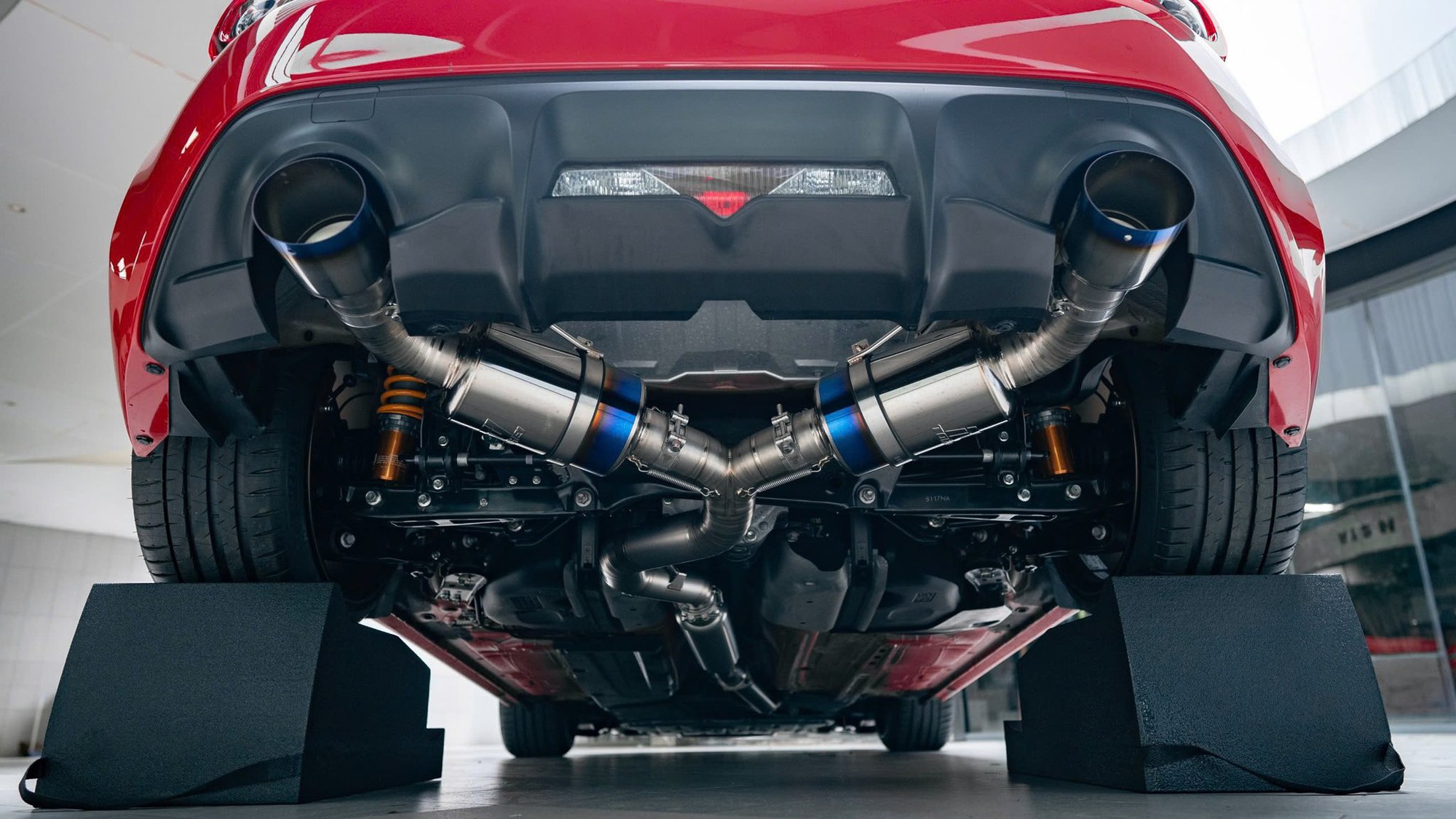 Toyota 86 số sàn lột xác sau 3 tháng về tay Cường Đô la, đến chính chủ phải công nhận: ‘Không nghĩ xe mang lại nhiều cảm giác thú vị đến vậy’- Ảnh 5. Toyota 86 số sàn lột xác sau 3 tháng về tay Cường Đô la, đến chính chủ phải công nhận: ‘Không nghĩ xe mang lại nhiều cảm giác thú vị đến vậy’- Ảnh 5.