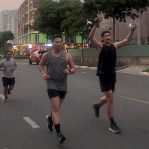 Ngỡ ngàng với ngoại hình thật của Trấn Thành hiện tại- Ảnh 4. Ngỡ ngàng với ngoại hình thật của Trấn Thành hiện tại- Ảnh 4.