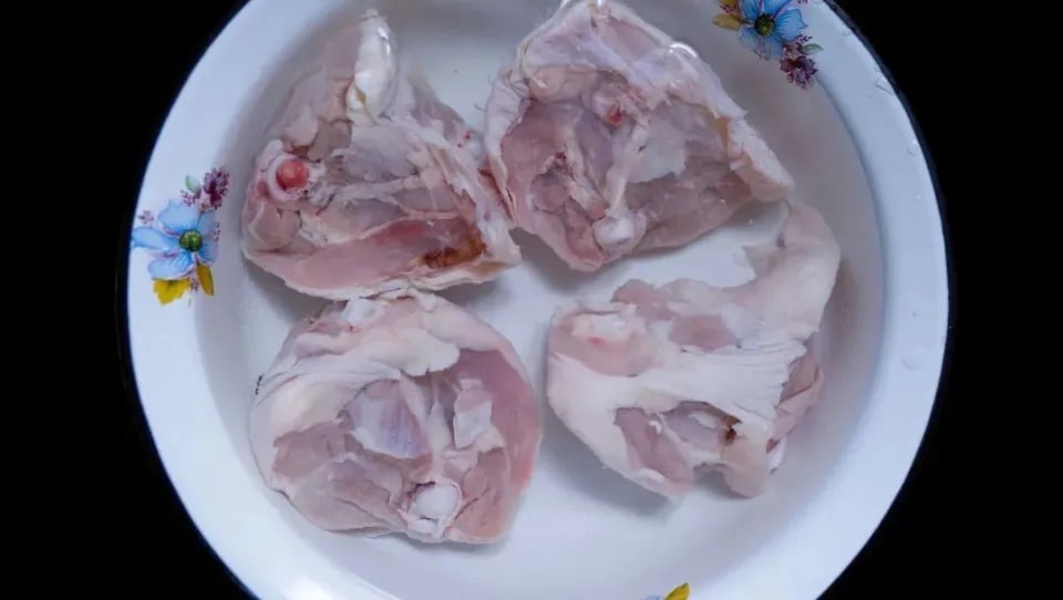 5 thứ càng rửa càng bẩn, dẫn lối vi khuẩn ngấm vào sâu hơn- Ảnh 3. 5 thứ càng rửa càng bẩn, dẫn lối vi khuẩn ngấm vào sâu hơn- Ảnh 3.