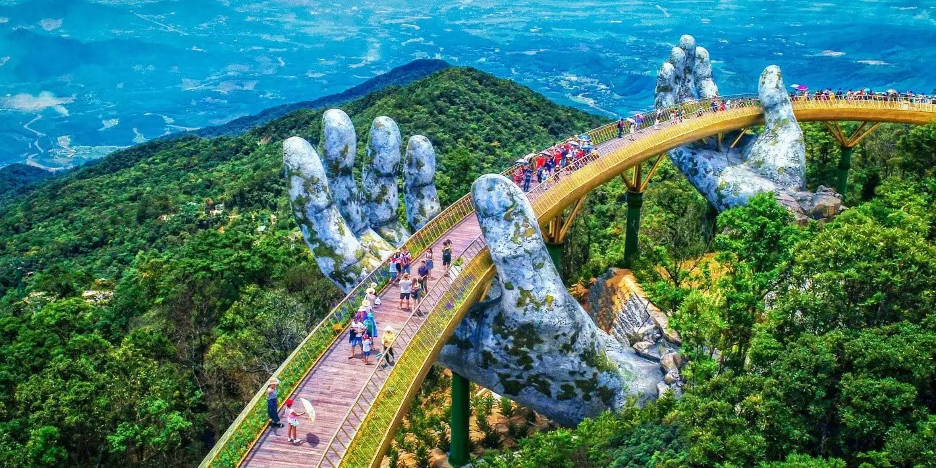 Một ngành mang về cho Việt Nam 840.000 tỷ đồng năm 2024, “khát” 40.000 nhân lực/năm: Nhiều trường hot như VNU, VinUni đào tạo- Ảnh 1. Một ngành mang về cho Việt Nam 840.000 tỷ đồng năm 2024, “khát” 40.000 nhân lực/năm: Nhiều trường hot như VNU, VinUni đào tạo- Ảnh 1.