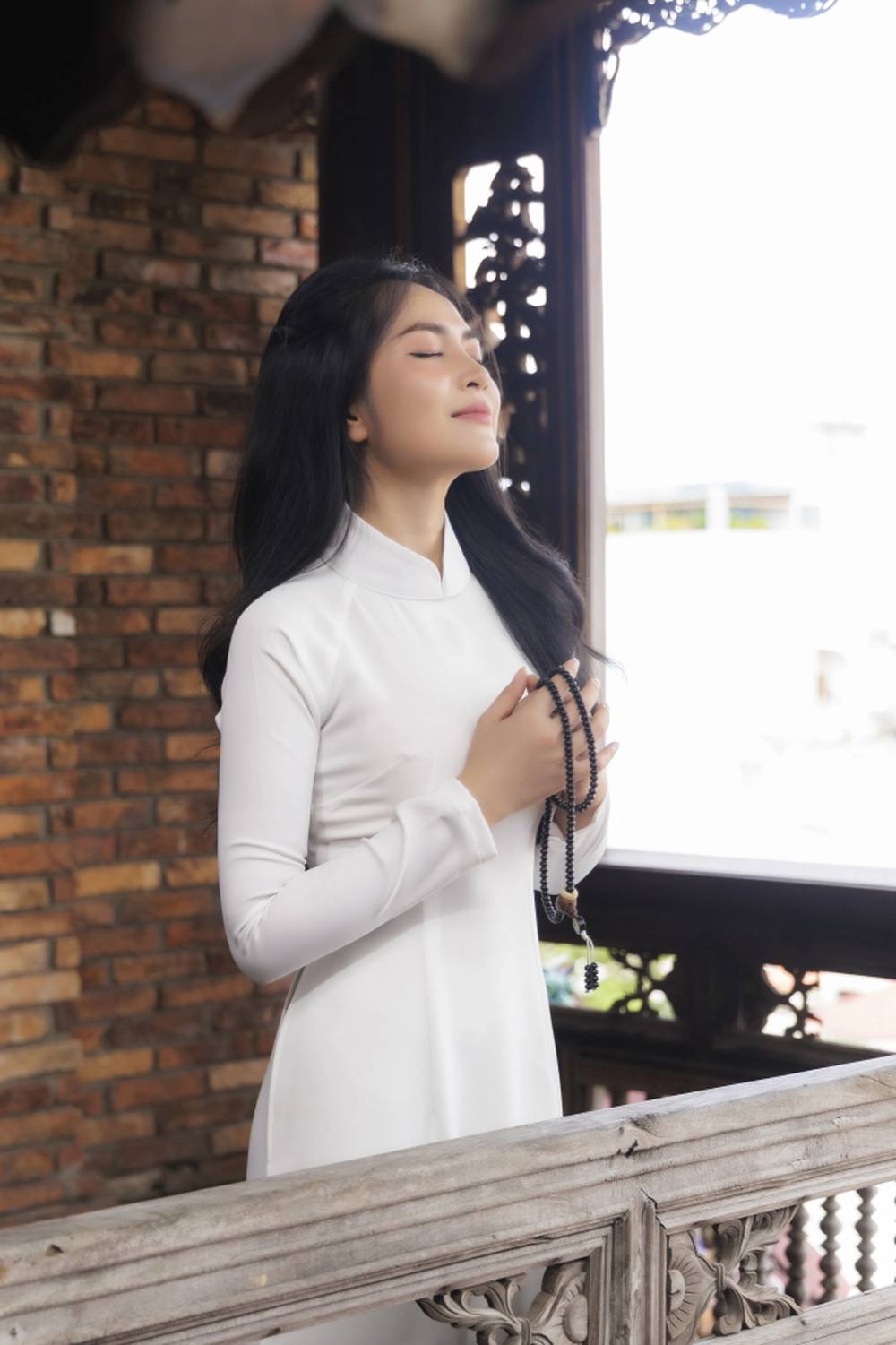 Ca khúc gần 2 tuổi đời mới gây bão: Hàng triệu người Việt Nam đã nghe và thấy phải sống trách nhiệm hơn- Ảnh 2. Ca khúc gần 2 tuổi đời mới gây bão: Hàng triệu người Việt Nam đã nghe và thấy phải sống trách nhiệm hơn- Ảnh 2.