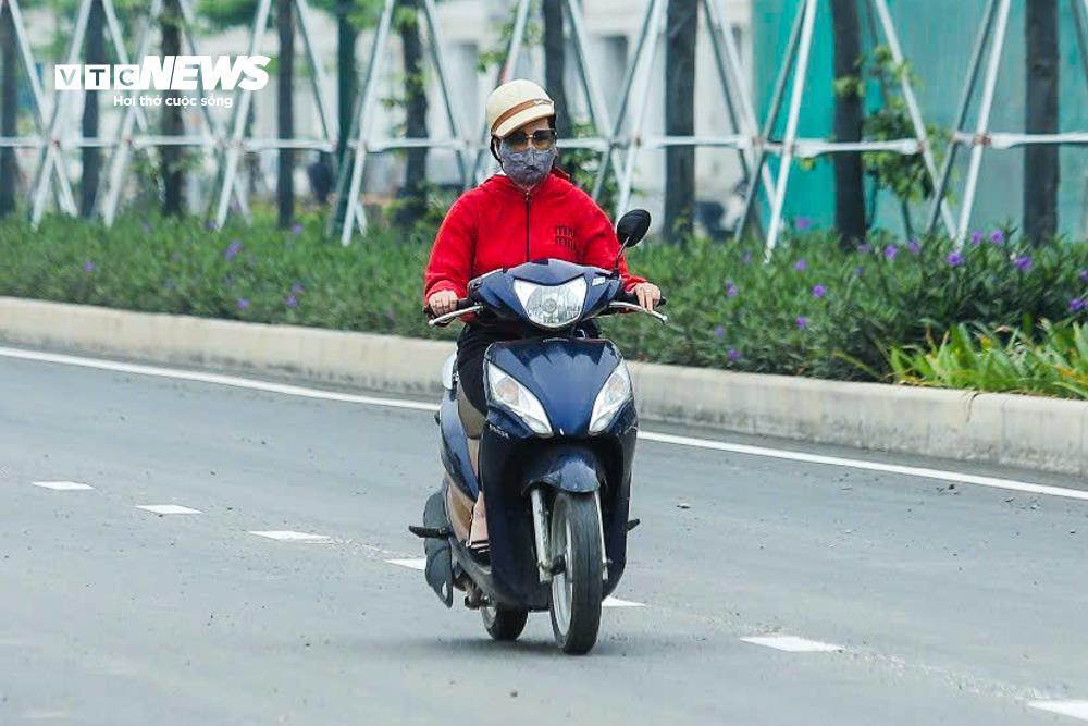 Toàn cảnh tuyến đường hơn 700 tỷ nối hai quận Hà Nội vừa được thông xe- Ảnh 9. Toàn cảnh tuyến đường hơn 700 tỷ nối hai quận Hà Nội vừa được thông xe- Ảnh 9.