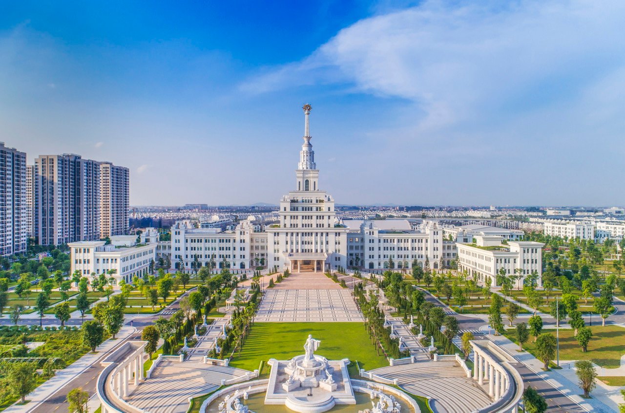 Một ngành mang về cho Việt Nam 840.000 tỷ đồng năm 2024, “khát” 40.000 nhân lực/năm: Nhiều trường hot như VNU, VinUni đào tạo- Ảnh 7. Một ngành mang về cho Việt Nam 840.000 tỷ đồng năm 2024, “khát” 40.000 nhân lực/năm: Nhiều trường hot như VNU, VinUni đào tạo- Ảnh 7.