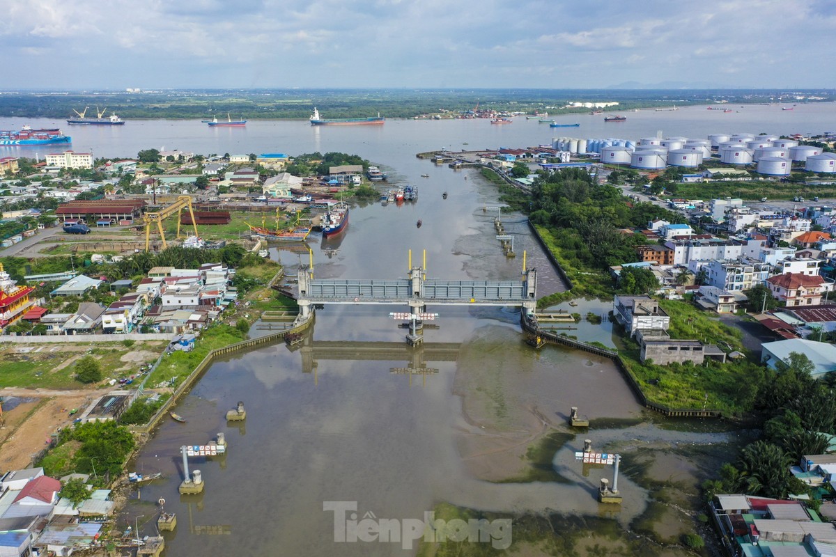 Gỡ dứt điểm 'nút thắt' cho dự án chống ngập 10.000 tỷ ở TPHCM- Ảnh 1. Gỡ dứt điểm 'nút thắt' cho dự án chống ngập 10.000 tỷ ở TPHCM- Ảnh 1.