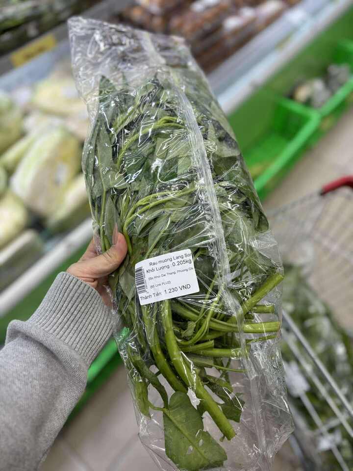 500 nghìn đồng nấu cho 4 người ăn cả tuần, cô gái gen Z gây sốt mạng- Ảnh 8. 500 nghìn đồng nấu cho 4 người ăn cả tuần, cô gái gen Z gây sốt mạng- Ảnh 8.