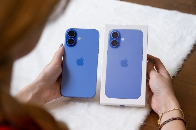 Mẫu iPhone này đang là điện thoại bán chạy nhất thế giới- Ảnh 1. Mẫu iPhone này đang là điện thoại bán chạy nhất thế giới- Ảnh 1.