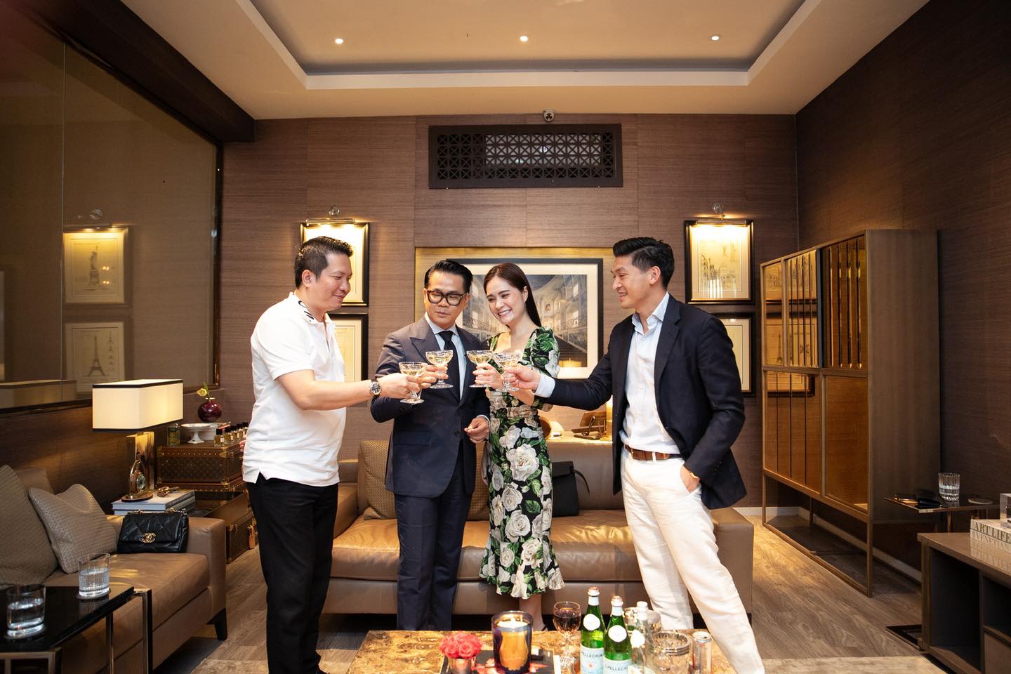 “Tình bạn diệu kỳ” giữa Thái Công - Đoàn Di Băng- Ảnh 1. “Tình bạn diệu kỳ” giữa Thái Công - Đoàn Di Băng- Ảnh 1.
