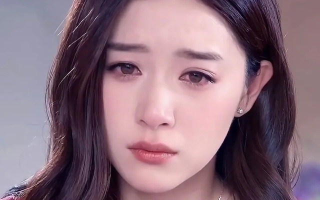 10 mỹ nhân có đôi mắt đẹp nhất Trung Quốc: Triệu Vy bét bảng, hạng 1 như hồ ly bước ra từ truyền thuyết- Ảnh 5. 10 mỹ nhân có đôi mắt đẹp nhất Trung Quốc: Triệu Vy bét bảng, hạng 1 như hồ ly bước ra từ truyền thuyết- Ảnh 5.