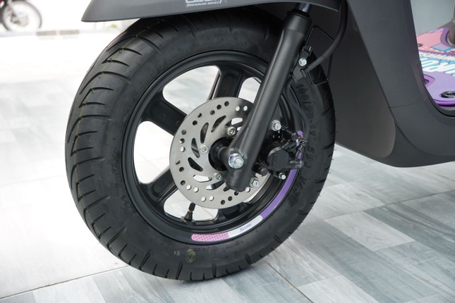Honda Scoopy bản giới hạn được đưa về Việt Nam- Ảnh 11. Honda Scoopy bản giới hạn được đưa về Việt Nam- Ảnh 11.