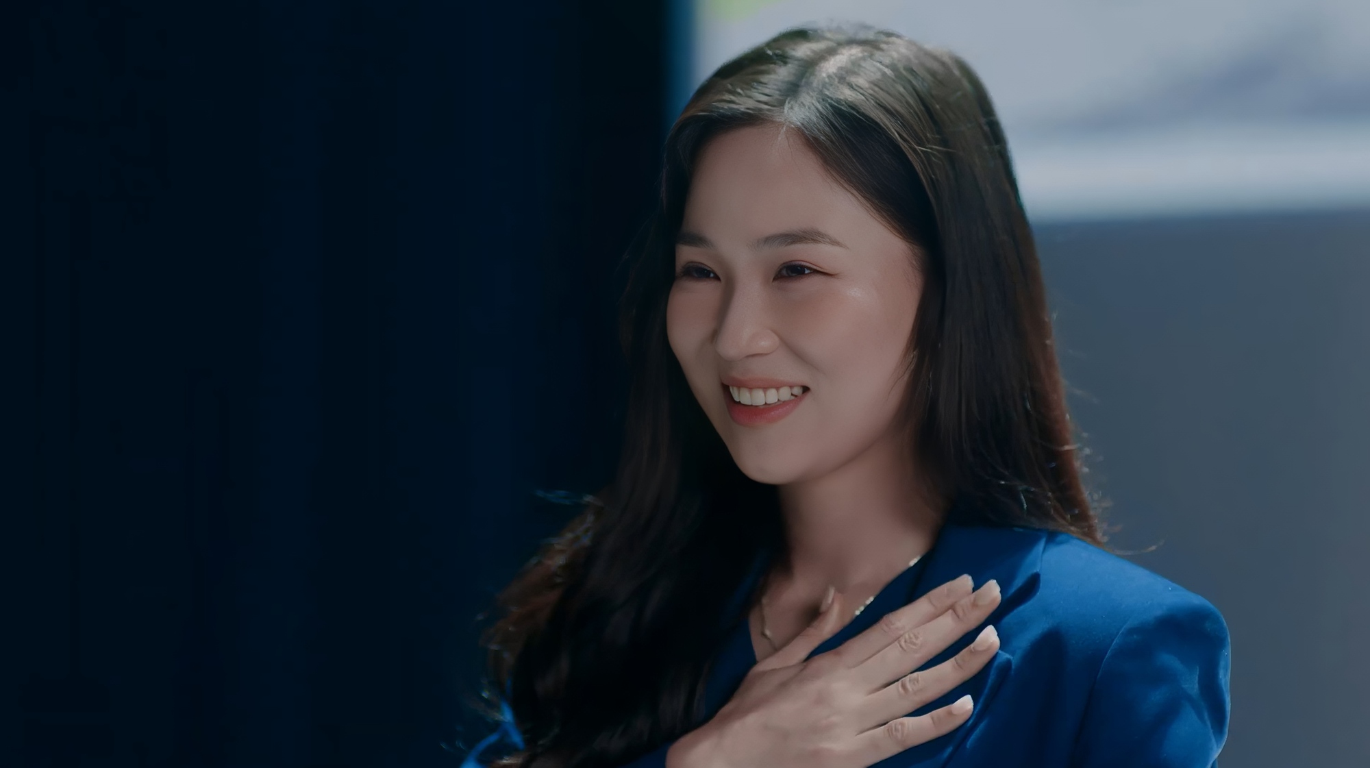 Vũ Cát Tường trở lại đường đua Vpop hậu lễ thành đôi cổ tích gây sốt: Lần đầu tiên làm điều đặc biệt này trong 12 năm làm nghề- Ảnh 4. Vũ Cát Tường trở lại đường đua Vpop hậu lễ thành đôi cổ tích gây sốt: Lần đầu tiên làm điều đặc biệt này trong 12 năm làm nghề- Ảnh 4.