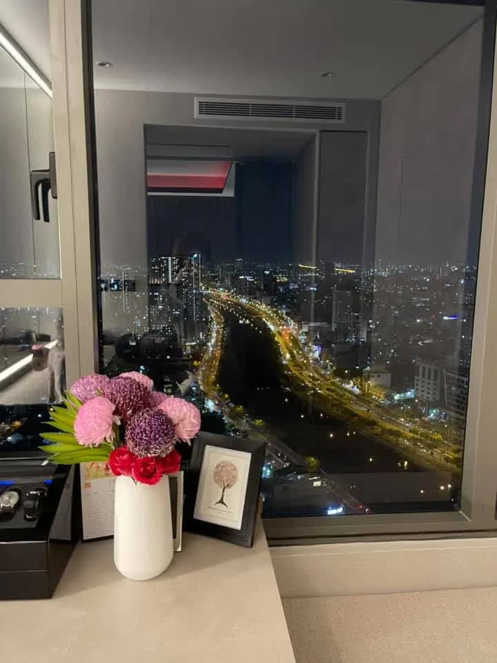 Người đàn ông "thơm nhất Việt Nam" cưới vợ Hàn xinh như mộng, sống trong căn hộ 20 tỷ sang hơn resort 5 sao- Ảnh 16. Người đàn ông "thơm nhất Việt Nam" cưới vợ Hàn xinh như mộng, sống trong căn hộ 20 tỷ sang hơn resort 5 sao- Ảnh 16.