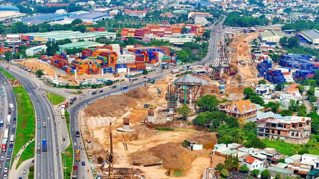 Dọc tuyến Metro và Vành Đai 3: tâm điểm phát triển TOD- Ảnh 1. Dọc tuyến Metro và Vành Đai 3: tâm điểm phát triển TOD- Ảnh 1.