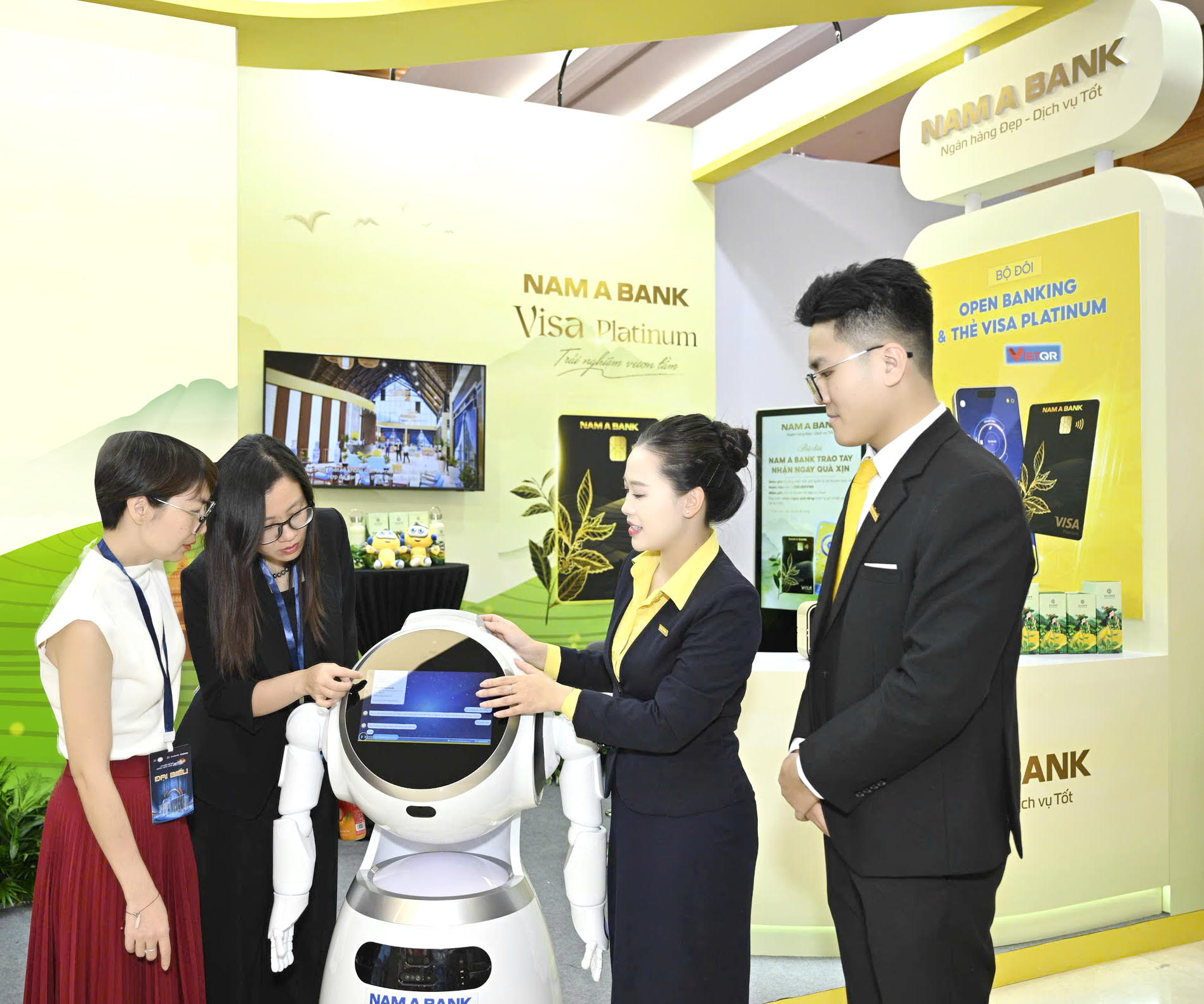 Tỷ lệ giao dịch online của Nam A Bank đạt trên 97%- Ảnh 1. Tỷ lệ giao dịch online của Nam A Bank đạt trên 97%- Ảnh 1.