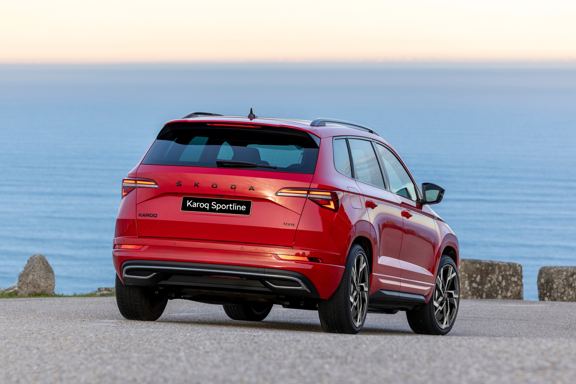 Skoda Karoq có bản nâng cấp tại Việt Nam - giá thấp nhất 1 tỷ đồng- Ảnh 4. Skoda Karoq có bản nâng cấp tại Việt Nam - giá thấp nhất 1 tỷ đồng- Ảnh 4.