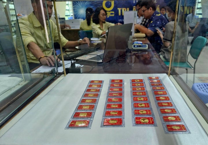 SJC làm ăn ra sao trong hơn 10 năm độc quyền vàng miếng?- Ảnh 2. SJC làm ăn ra sao trong hơn 10 năm độc quyền vàng miếng?- Ảnh 2.