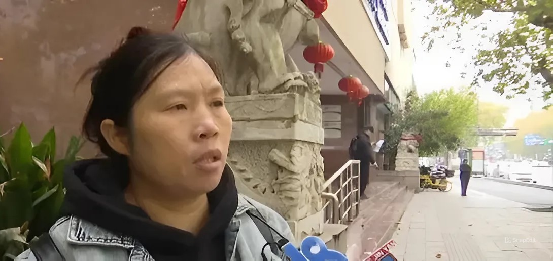 Người mẹ mua 4 loại bảo hiểm nhưng con bị bệnh lại không được bồi thường 2,7 tỷ đồng: “Chúng tôi chỉ làm đúng hợp đồng”- Ảnh 2. Người mẹ mua 4 loại bảo hiểm nhưng con bị bệnh lại không được bồi thường 2,7 tỷ đồng: “Chúng tôi chỉ làm đúng hợp đồng”- Ảnh 2.