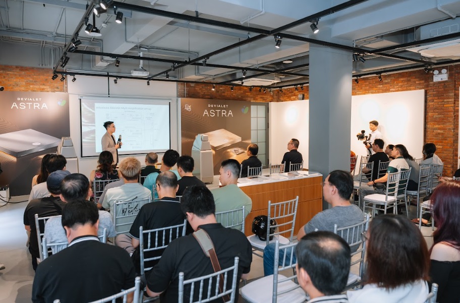 Nhà chế tác âm thanh của Pháp đem ampli 1,2 tỷ đồng đến TP.HCM: Dát thủ công vàng 23K, tối ưu tinh hoa của công nghệ- Ảnh 1.
