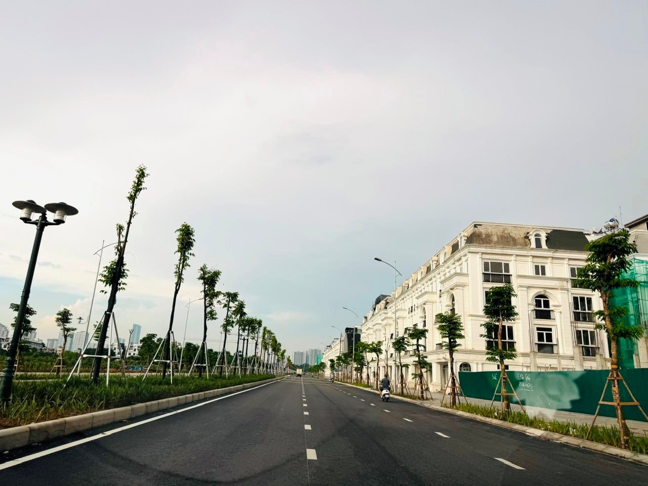 Ngành bất động sản nhà ở phục hồi mạnh mẽ- Ảnh 1. Ngành bất động sản nhà ở phục hồi mạnh mẽ- Ảnh 1.