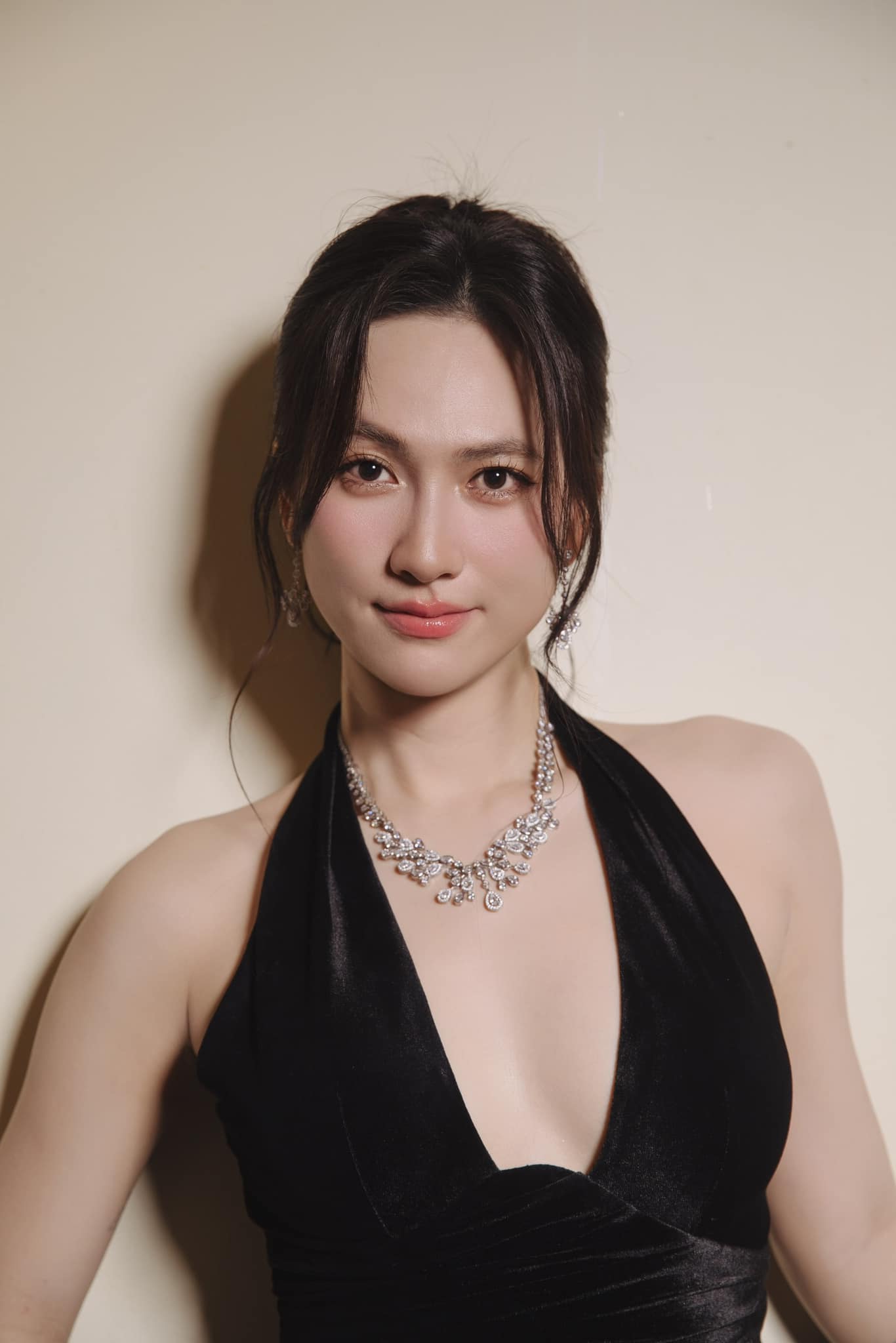 5 mỹ nhân dự "soán ngôi" Tăng Thanh Hà: Người cao chỉ 1m5, người mất tích khỏi Vbiz vì trầm cảm- Ảnh 6. 5 mỹ nhân dự "soán ngôi" Tăng Thanh Hà: Người cao chỉ 1m5, người mất tích khỏi Vbiz vì trầm cảm- Ảnh 6.