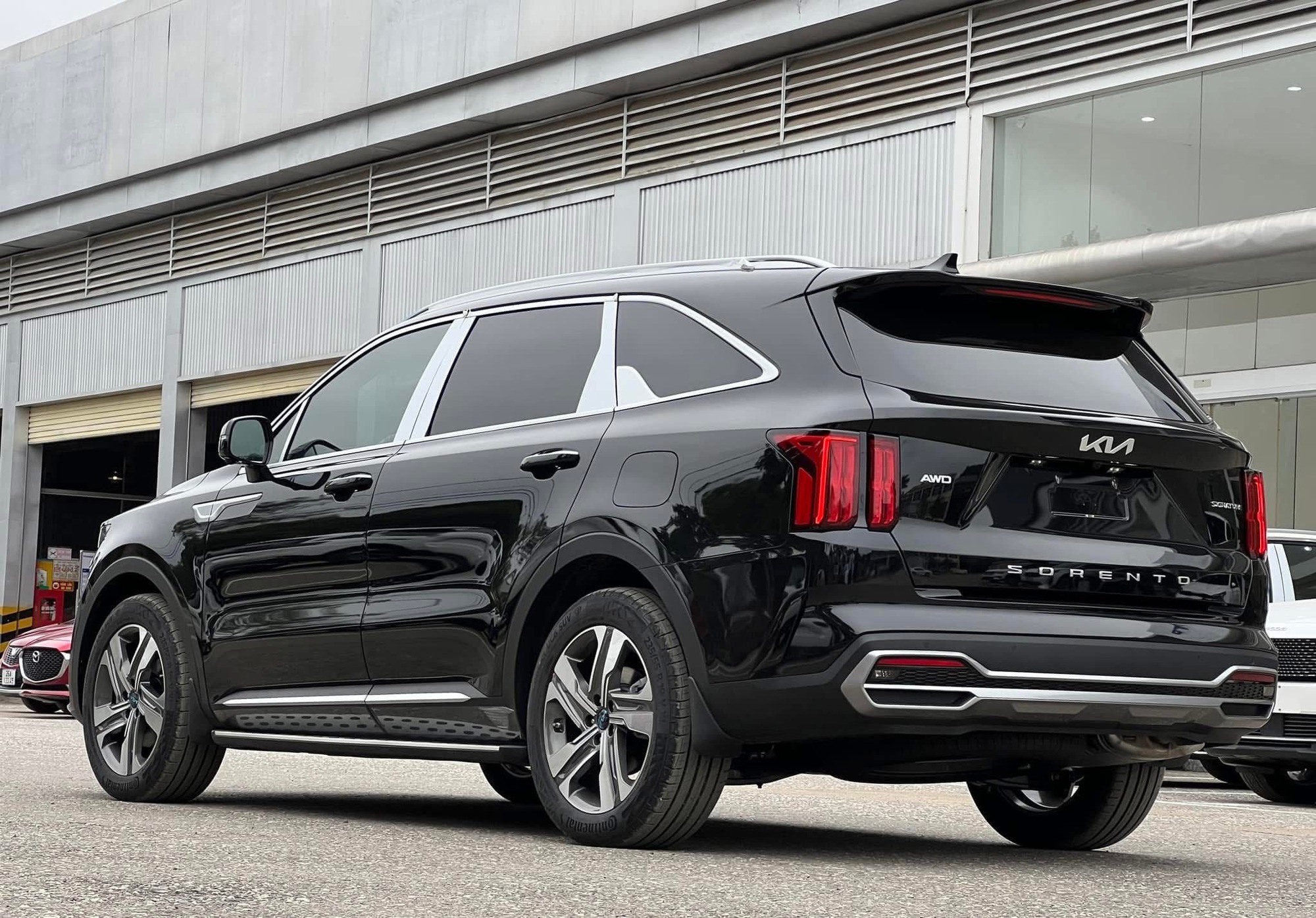 Nghịch lý phân khúc SUV hạng D: Toàn giảm giá sâu nhưng doanh số chẳng thấm vào đâu- Ảnh 6. Nghịch lý phân khúc SUV hạng D: Toàn giảm giá sâu nhưng doanh số chẳng thấm vào đâu- Ảnh 6.