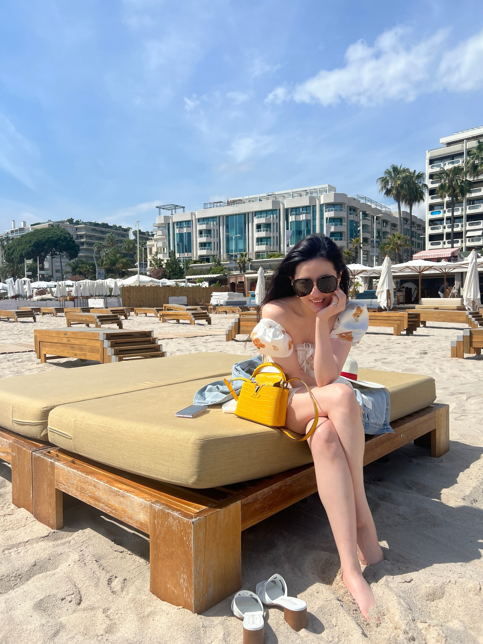 Lưu Diệc Phi từng gầy đến mức này sao?- Ảnh 1. Lưu Diệc Phi từng gầy đến mức này sao?- Ảnh 1.