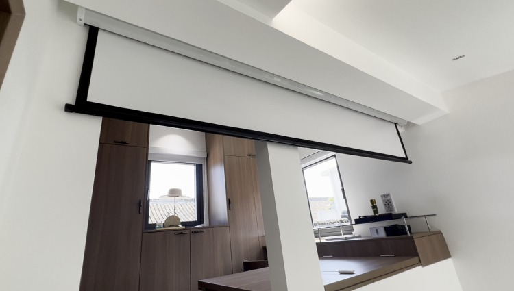 6 thành viên sống chen chúc trong căn nhà 20m²: Muốn leo cầu thang phải cúi người khom lưng, nhìn thôi đã muốn nghẹt thở!- Ảnh 13. 6 thành viên sống chen chúc trong căn nhà 20m²: Muốn leo cầu thang phải cúi người khom lưng, nhìn thôi đã muốn nghẹt thở!- Ảnh 13.