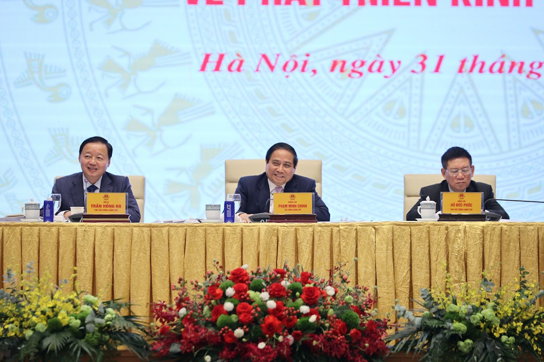 Trước Thủ tướng, tỷ phú Trần Đình Long bày tỏ điều ‘không ngờ’ ở Nghị quyết 68, đưa ra đề nghị đặc biệt về các dự án đầu tư công- Ảnh 1.